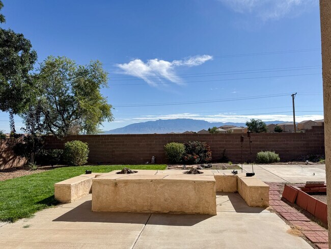 Foto del edificio - Spacious Home in Ventana Ranch