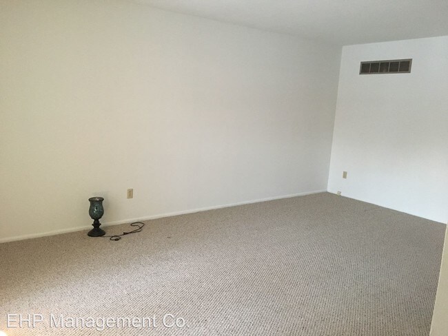 Building Photo - 10164 Buffton Dr