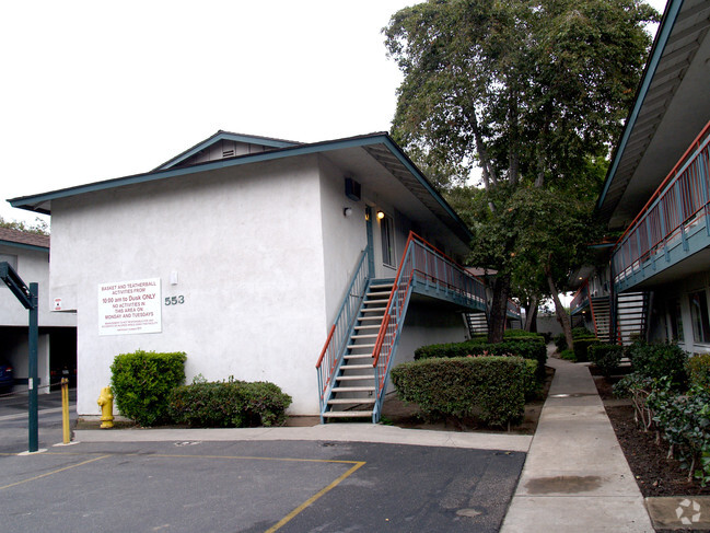 Building Photo - Village Apartments