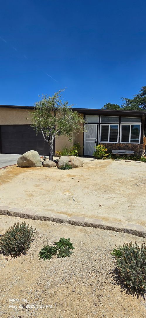 Foto del edificio - 2 Bedroom 2 bath home in Sierra Bonita sen...