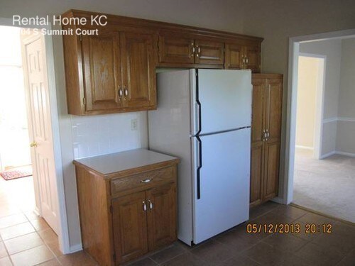 Building Photo - 7104 Summit Ct