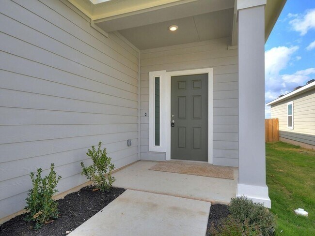 Foto del edificio - 19400 Caymus Dr