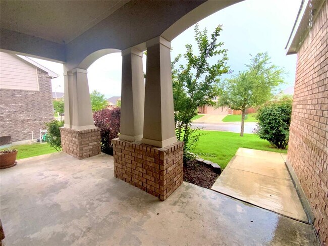 Foto del edificio - 1810 Logan Trail
