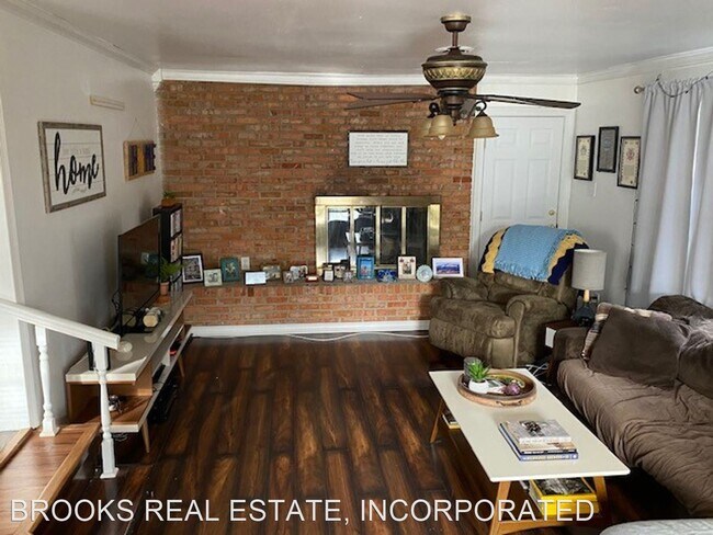 Building Photo - 3 br, 1 bath House - 509 Burbank Street