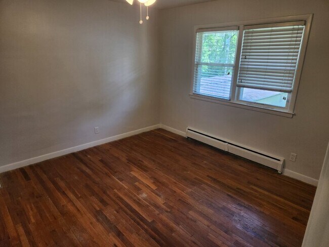 Foto del edificio - 2822 Kingman Blvd