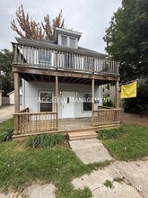 Building Photo - 436 Carrier St NE