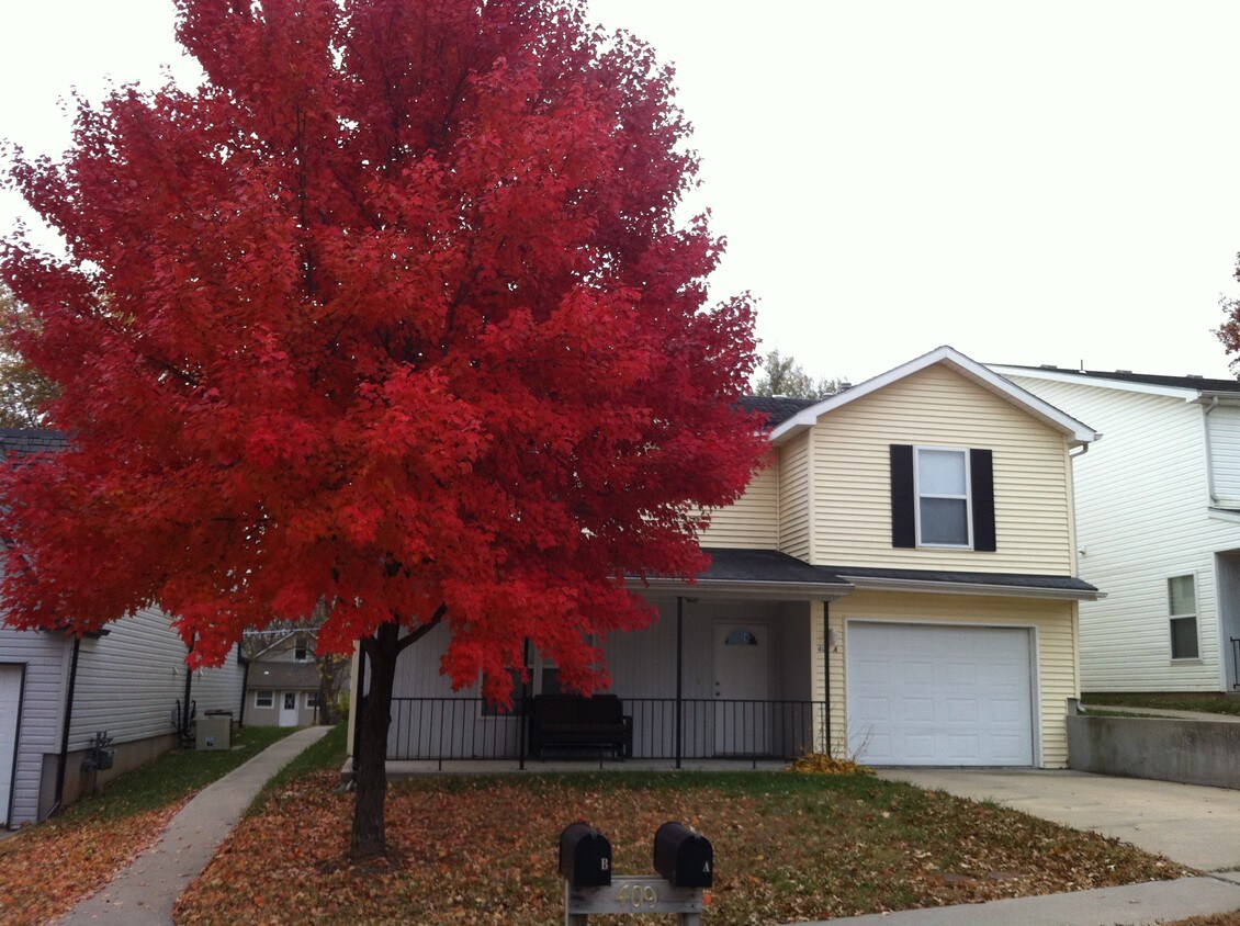 Primary Photo - 422 Kickapoo St
