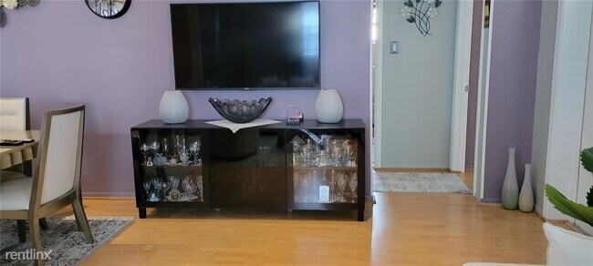 Foto del edificio - 2 br, 2 bath House - 741 Lynndale St N