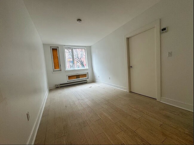 Building Photo - 531 W 159th St