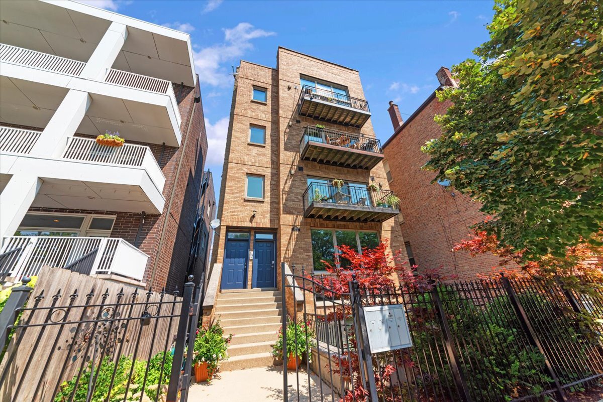 Foto principal - 1826 W Rice St