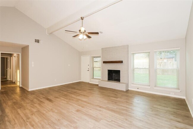 Building Photo - 4750 Eagle Trail Dr