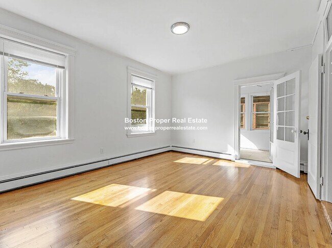 Foto del edificio - 134 Pleasant St