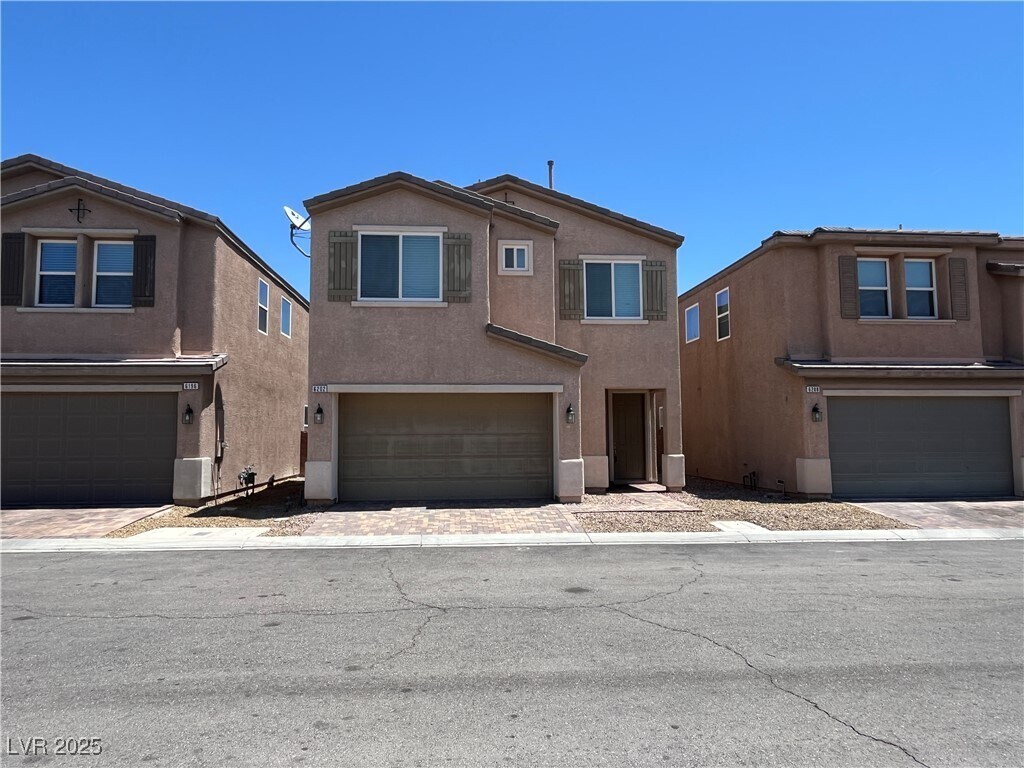 Foto principal - 6202 Yankee Spring St