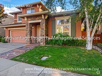 Building Photo - 792 Pradera Way