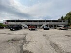 Primary Photo - 158 River Rd E