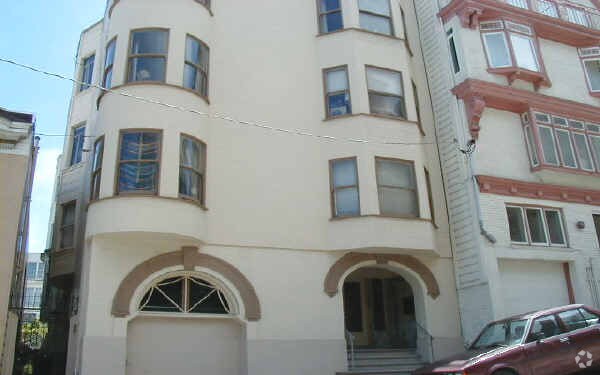 Building Photo - 1245 Washington St