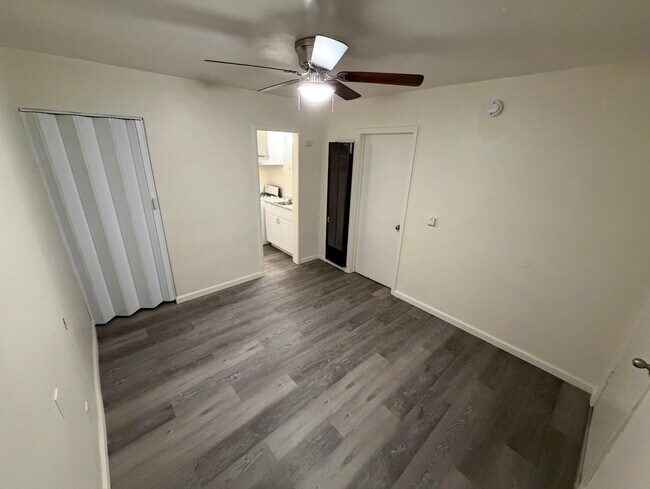 Foto del edificio - 826 E Rte 66