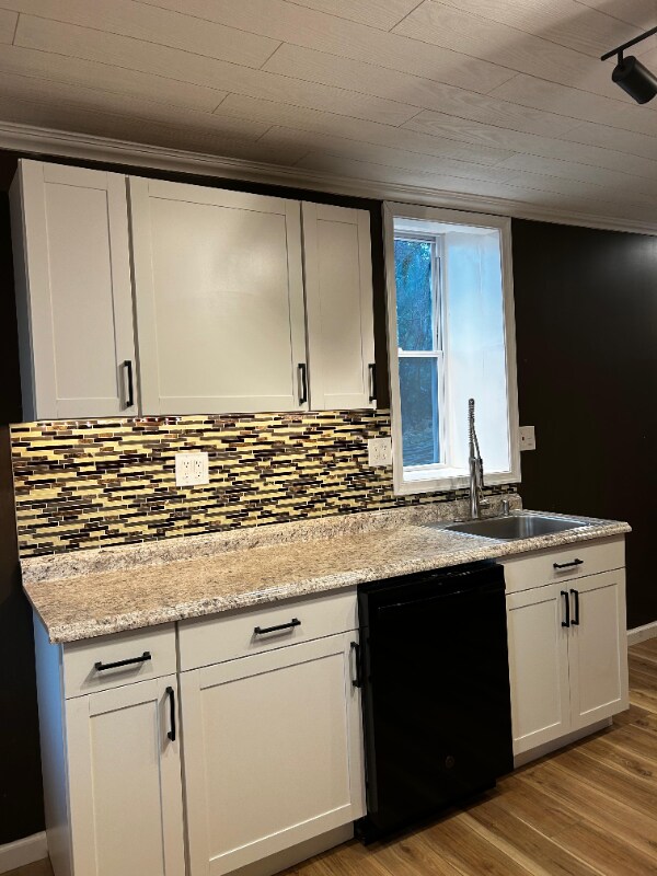 Foto del edificio - 334 S Keyser Ave