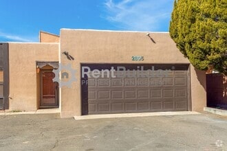 Building Photo - 2805 Palo Verde Dr NE
