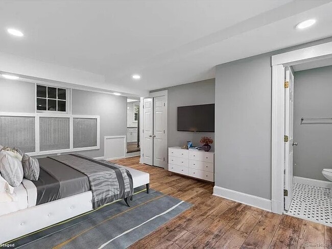 Foto del edificio - 203 Ridgewood Ave