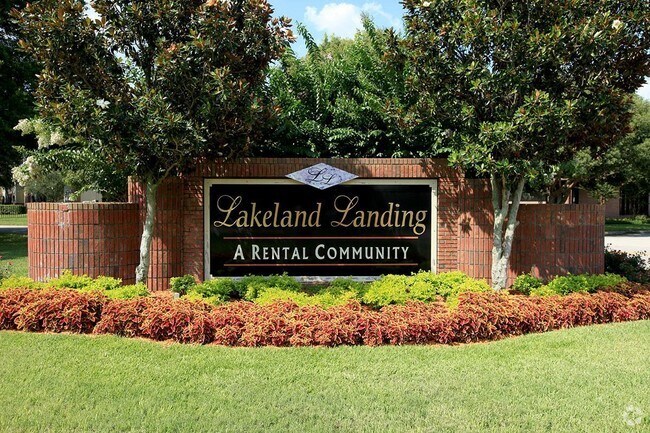 Firma - Lakeland Landing Apartments