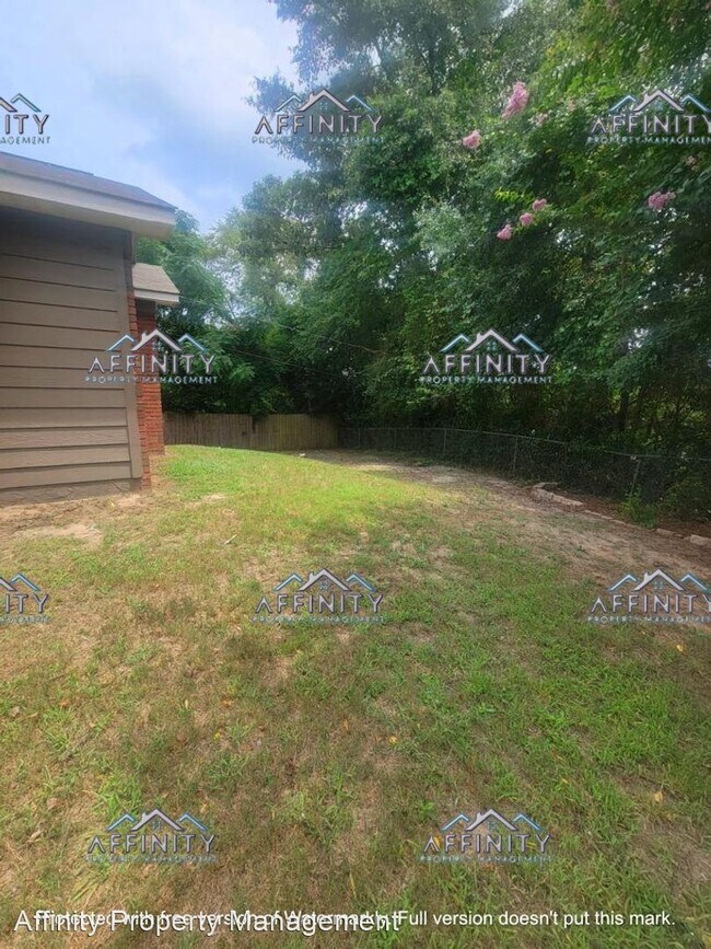 Building Photo - 3 br, 2 bath House - 410 Timberlane Drive