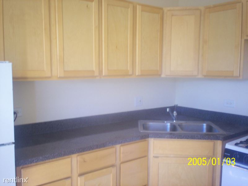Primary Photo - 7000 S Green St