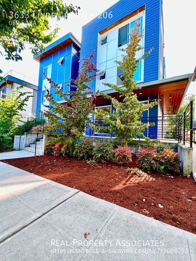 Building Photo - 3633 Linden Ave N