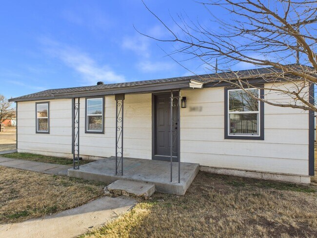 Foto del edificio - 3412 NE 16th Ave