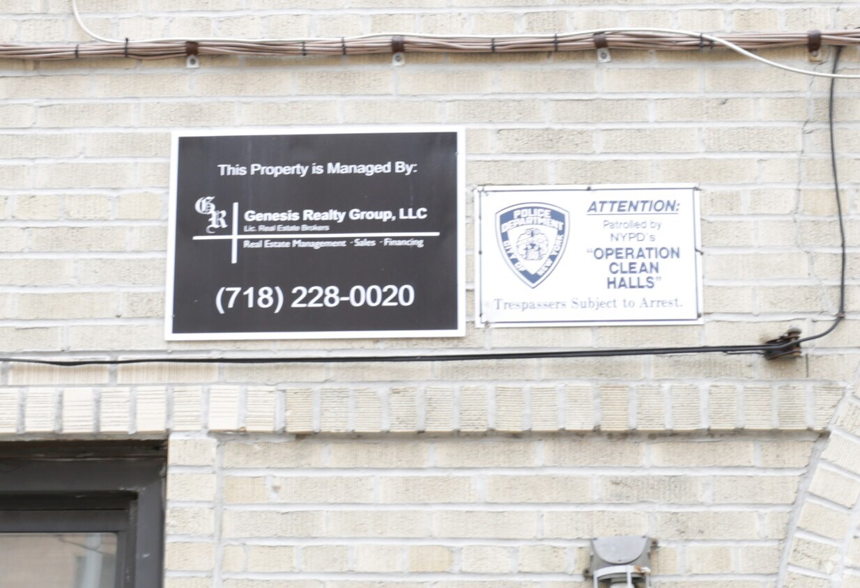 Foto del edificio - 3540 Rochambeau Ave