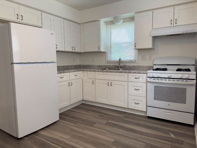 Foto del edificio - 2407 S 68th St