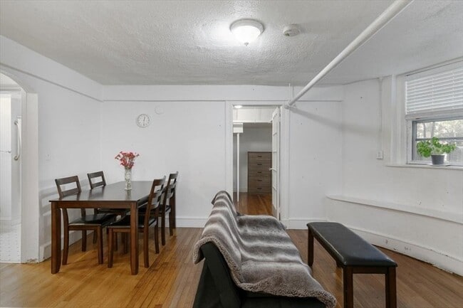 Photo - 20 Claflin Rd Apartment