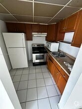 Building Photo - 496 NW 165th St