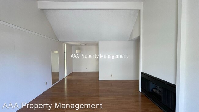 Building Photo - 3 br, 2 bath House - 2650 Jones Rd #15