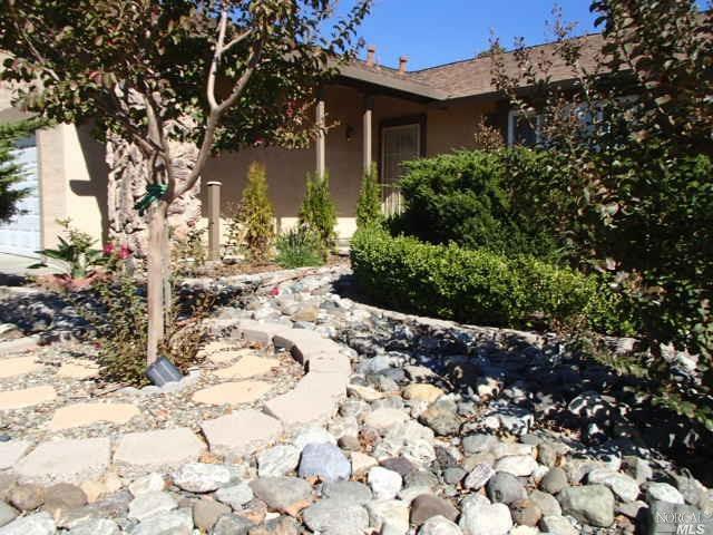 Primary Photo - 809 White Wing Ln