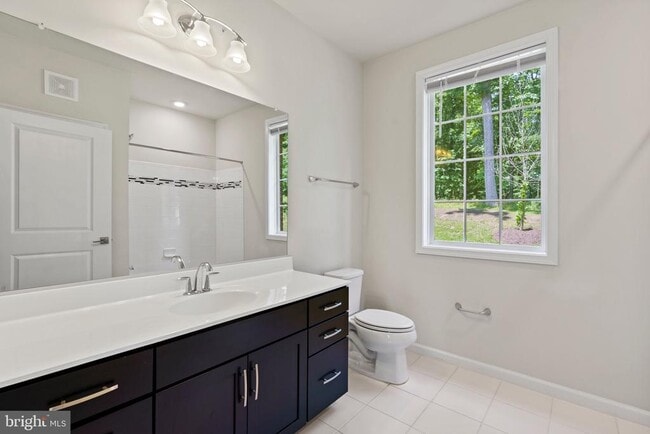 Building Photo - 23235 Milltown Knoll Square