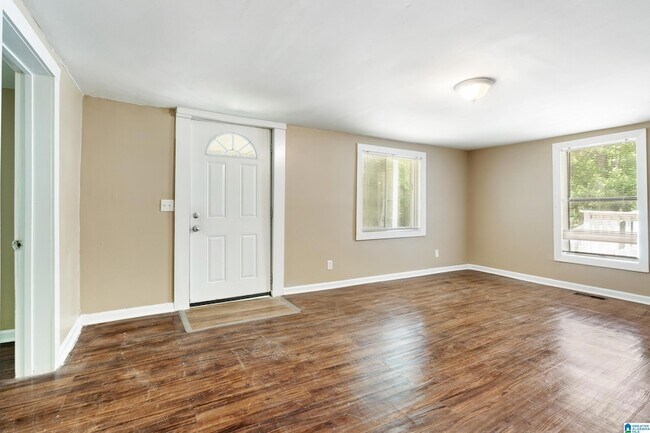 Foto del edificio - 779 11th Ave SE