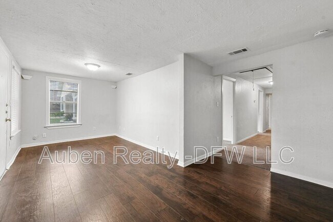 Foto del edificio - 521 Ruth St