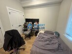 Foto principal - 158 Everett St