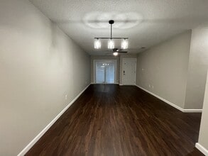 Building Photo - 2920 SE 53rd Ct