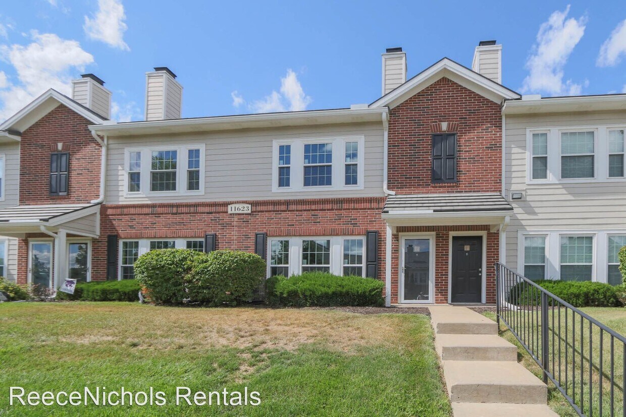 3 br, 2.5 bath House 11623 Tomahawk Cree... House Rental in Leawood
