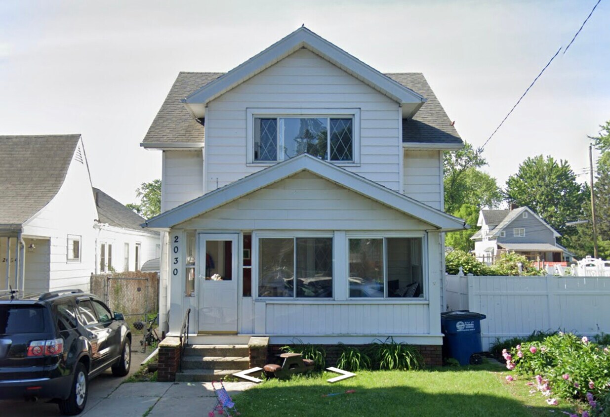 2030 Hurd St, Toledo, OH 43605 House for Rent in Toledo, OH