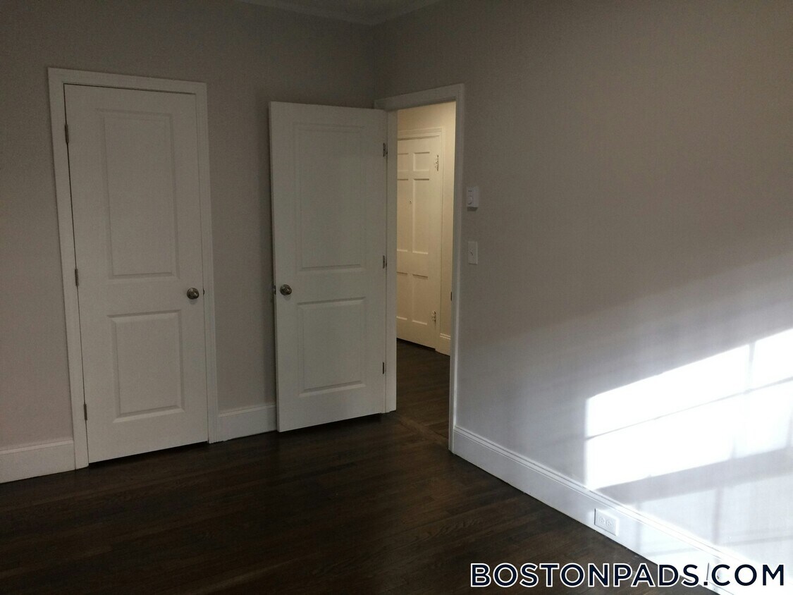 Foto principal - 52 Clearway St