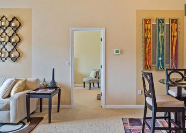 Foto del edificio - 4100 Sandpiper Dr