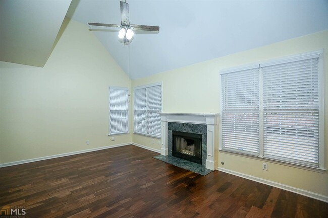 Building Photo - 5035 Victory Ridge Ln