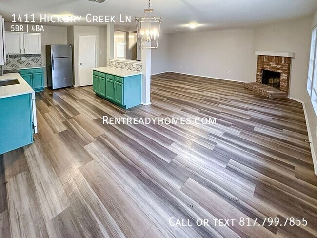 Foto del edificio - 1411 Hickory Creek Ln