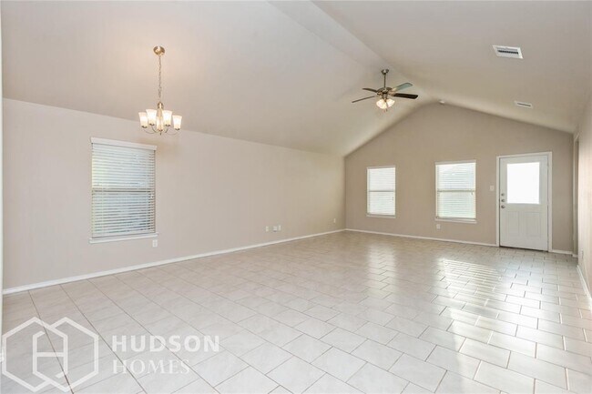 Building Photo - 2611 Ski Lodge Dr