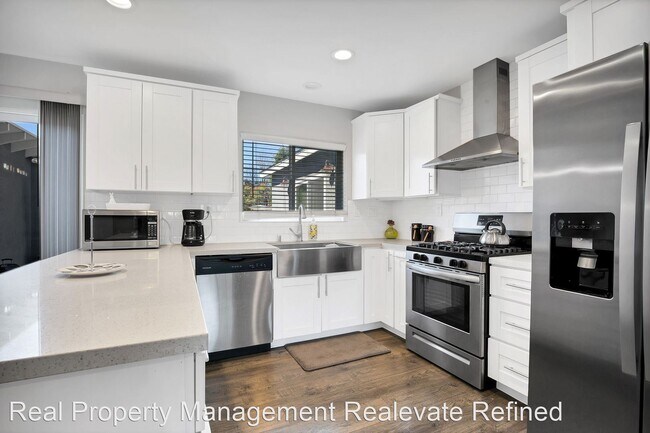 Foto del edificio - 3 br, 2 bath House - 4012 Calavo Drive