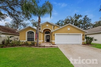 Building Photo - 2517 Clareside Dr