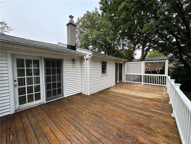 Building Photo - 1035 Calkins Rd